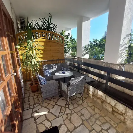 Loredana Apartman Crikvenica